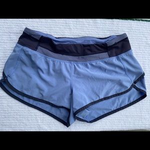 Lululemon Shorts Size 6